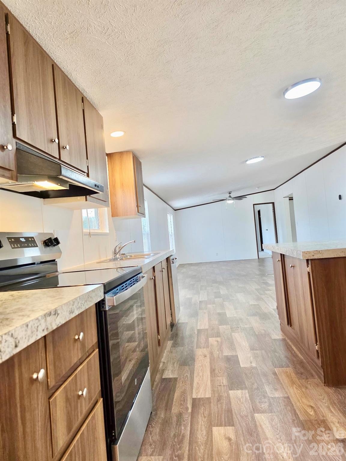 44 Howard Norton Drive — Hiddenite