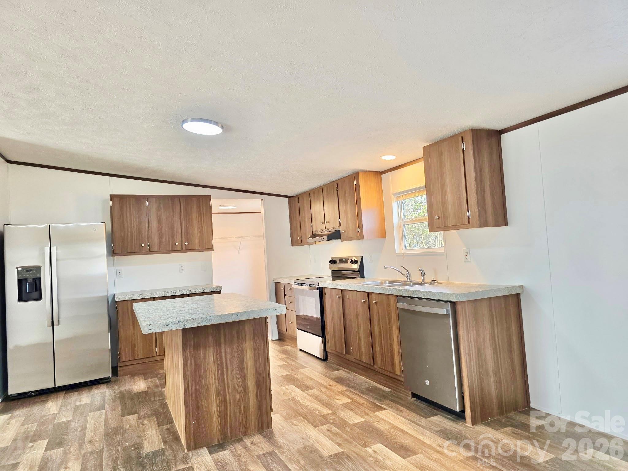 44 Howard Norton Drive — Hiddenite
