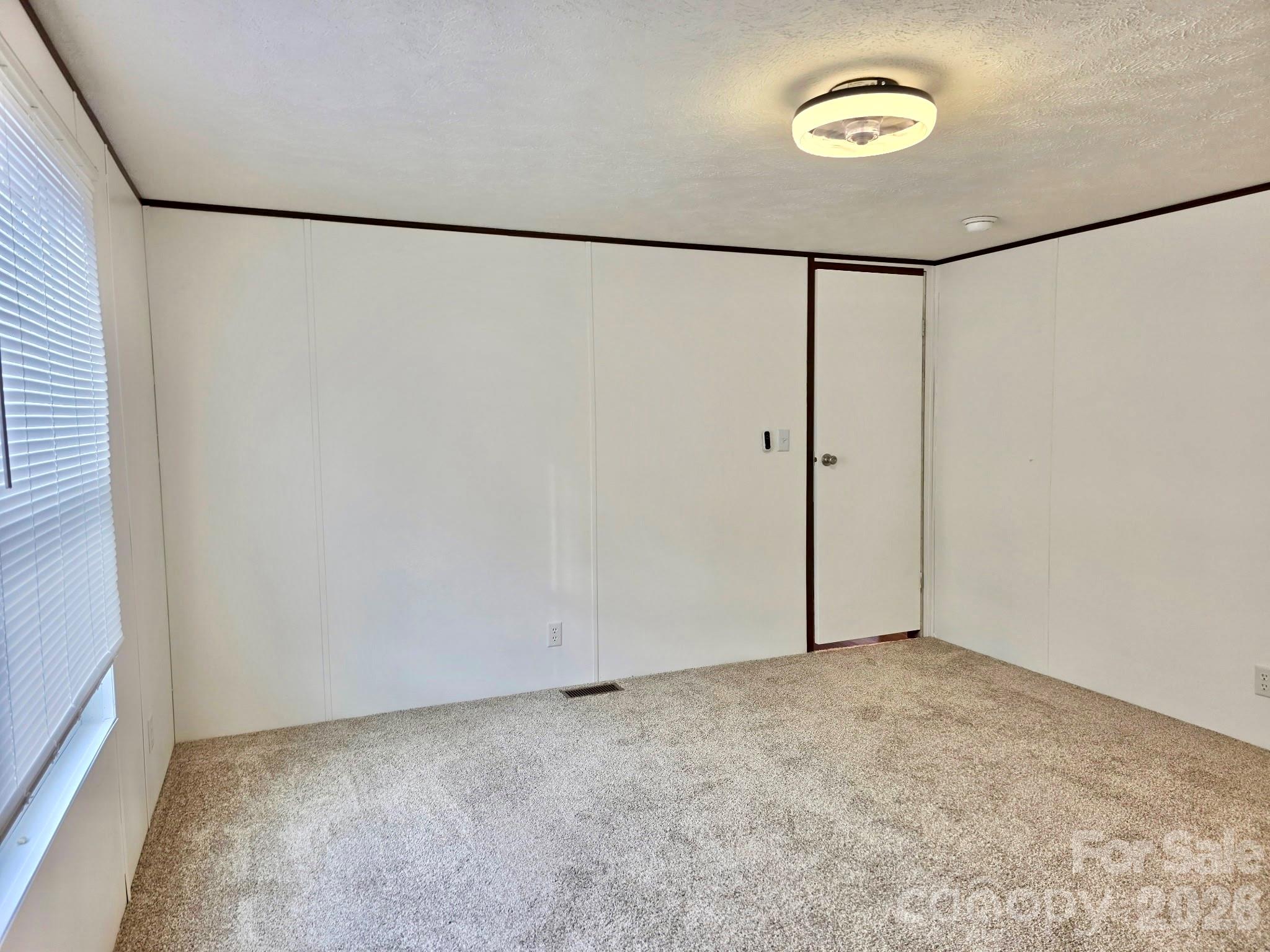 44 Howard Norton Drive — Hiddenite