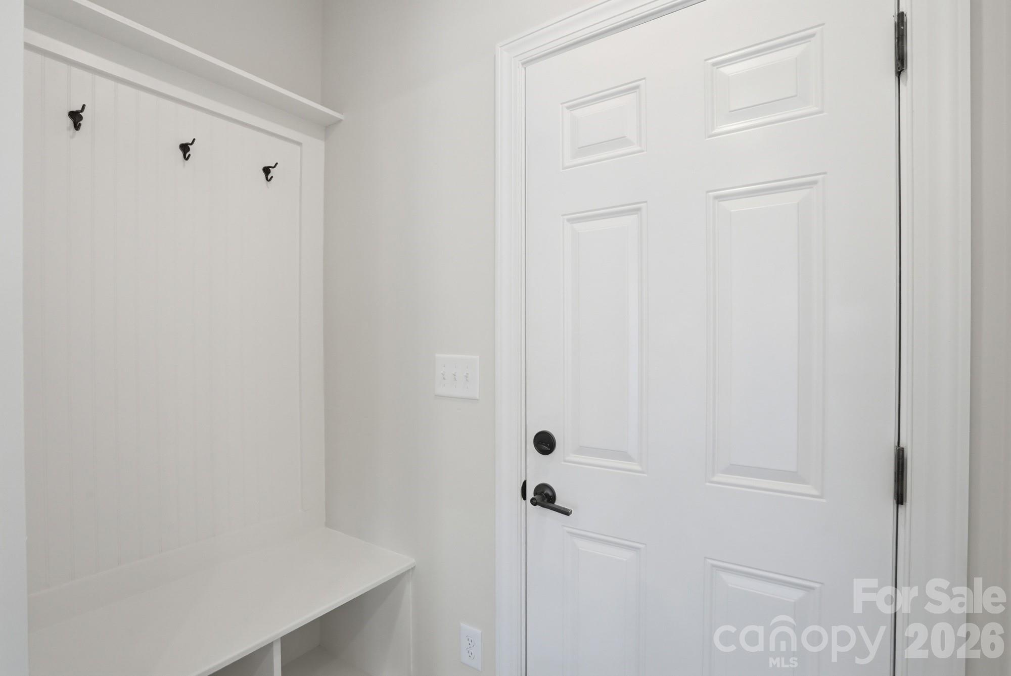 122 S Dunlavin Way — Mooresville