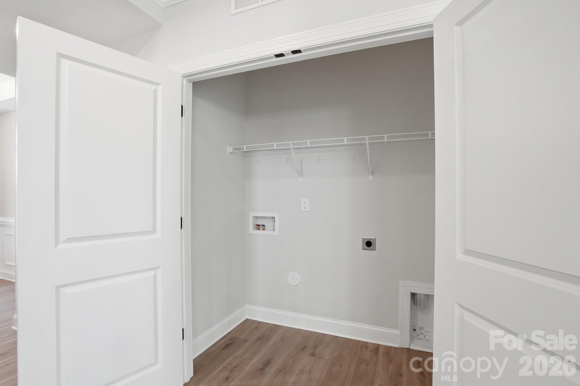 122 S Dunlavin Way — Mooresville