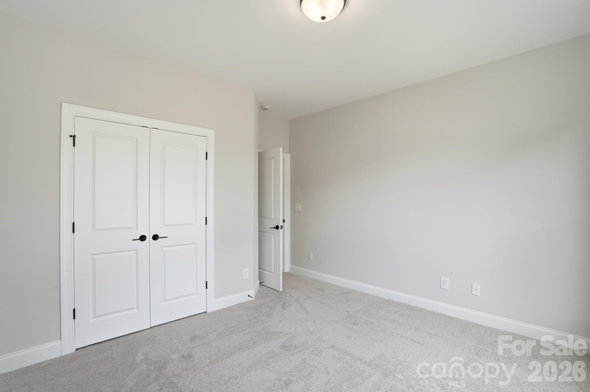 122 S Dunlavin Way — Mooresville