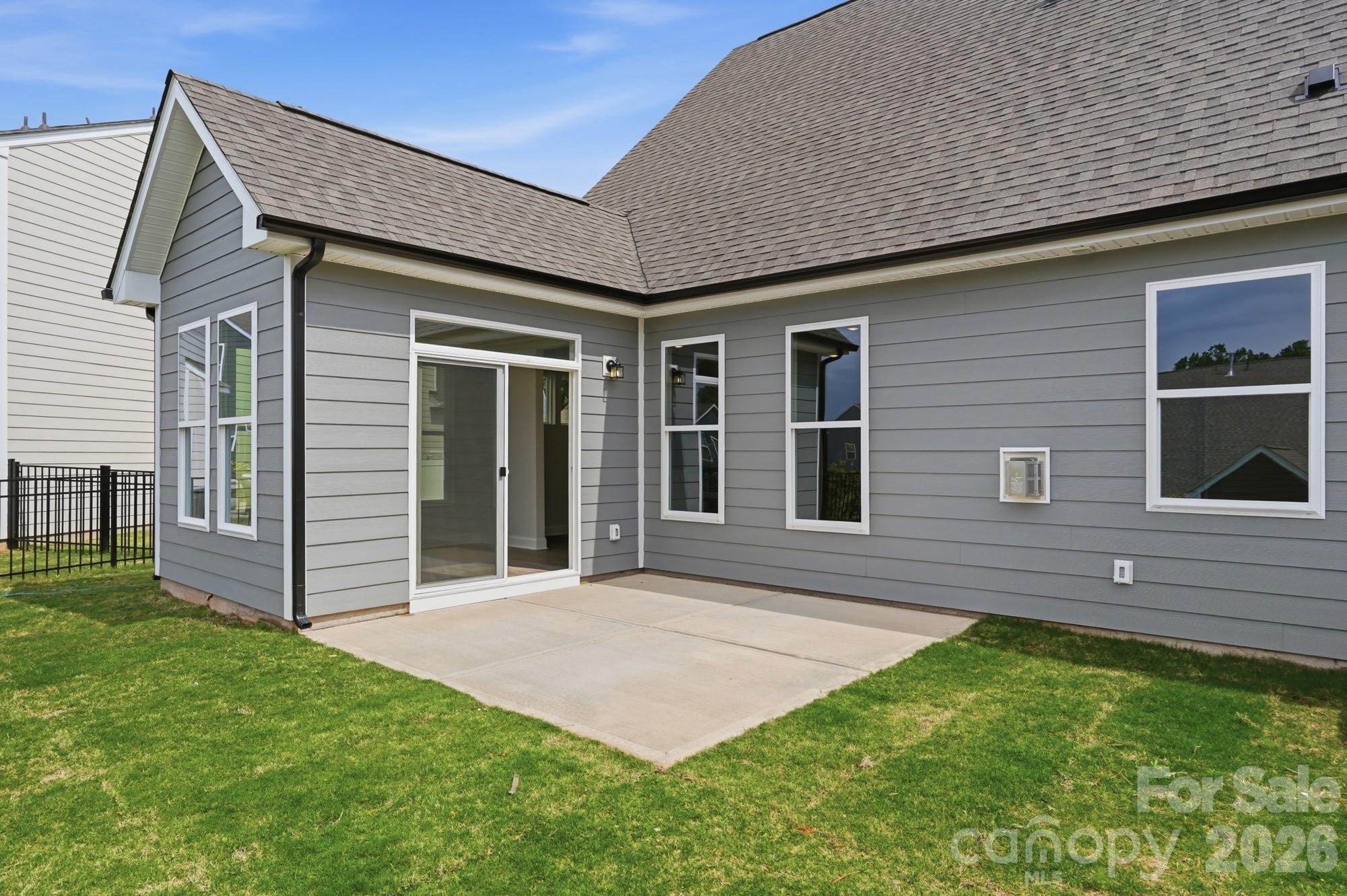 122 S Dunlavin Way — Mooresville
