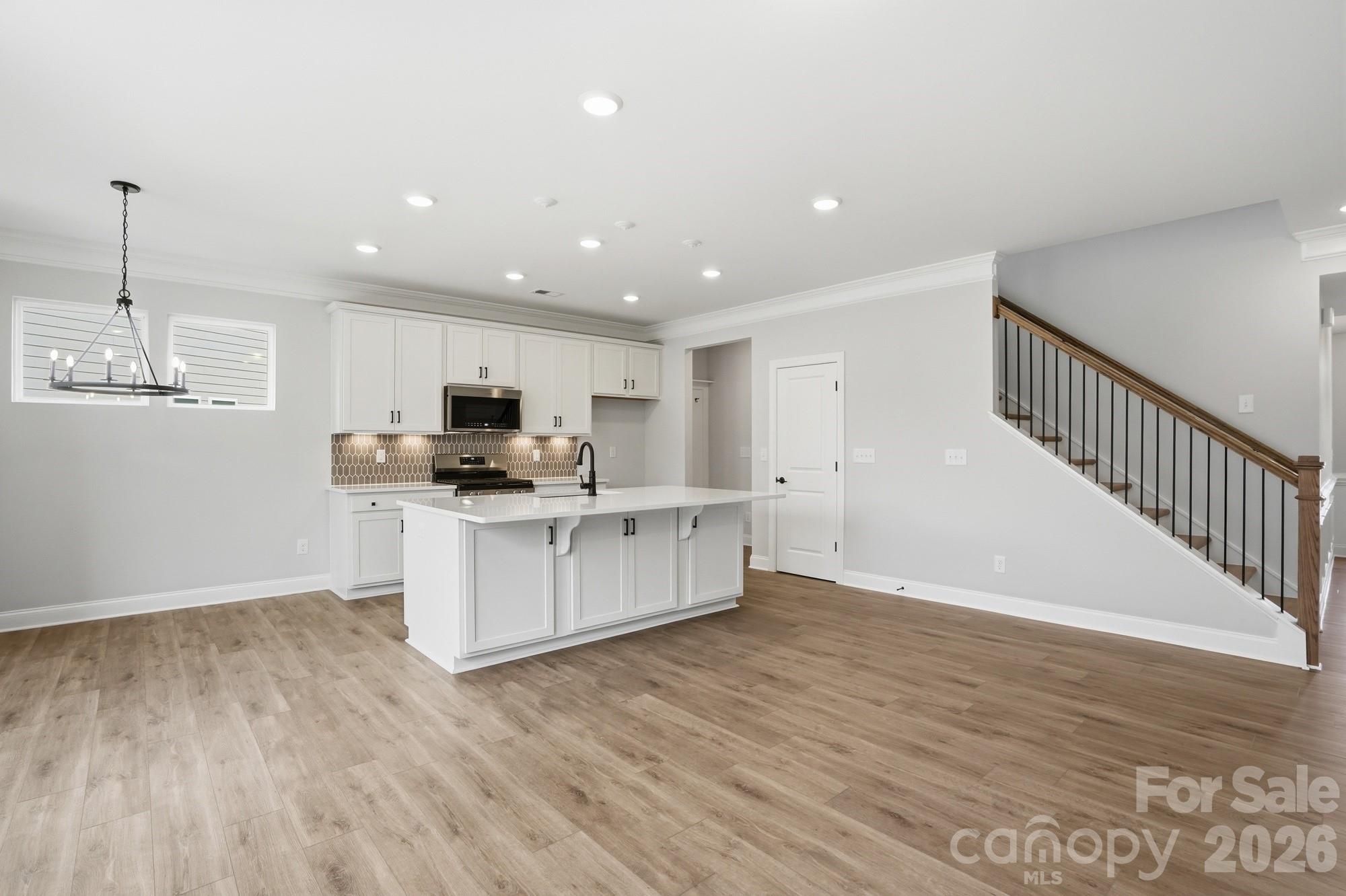 122 S Dunlavin Way — Mooresville
