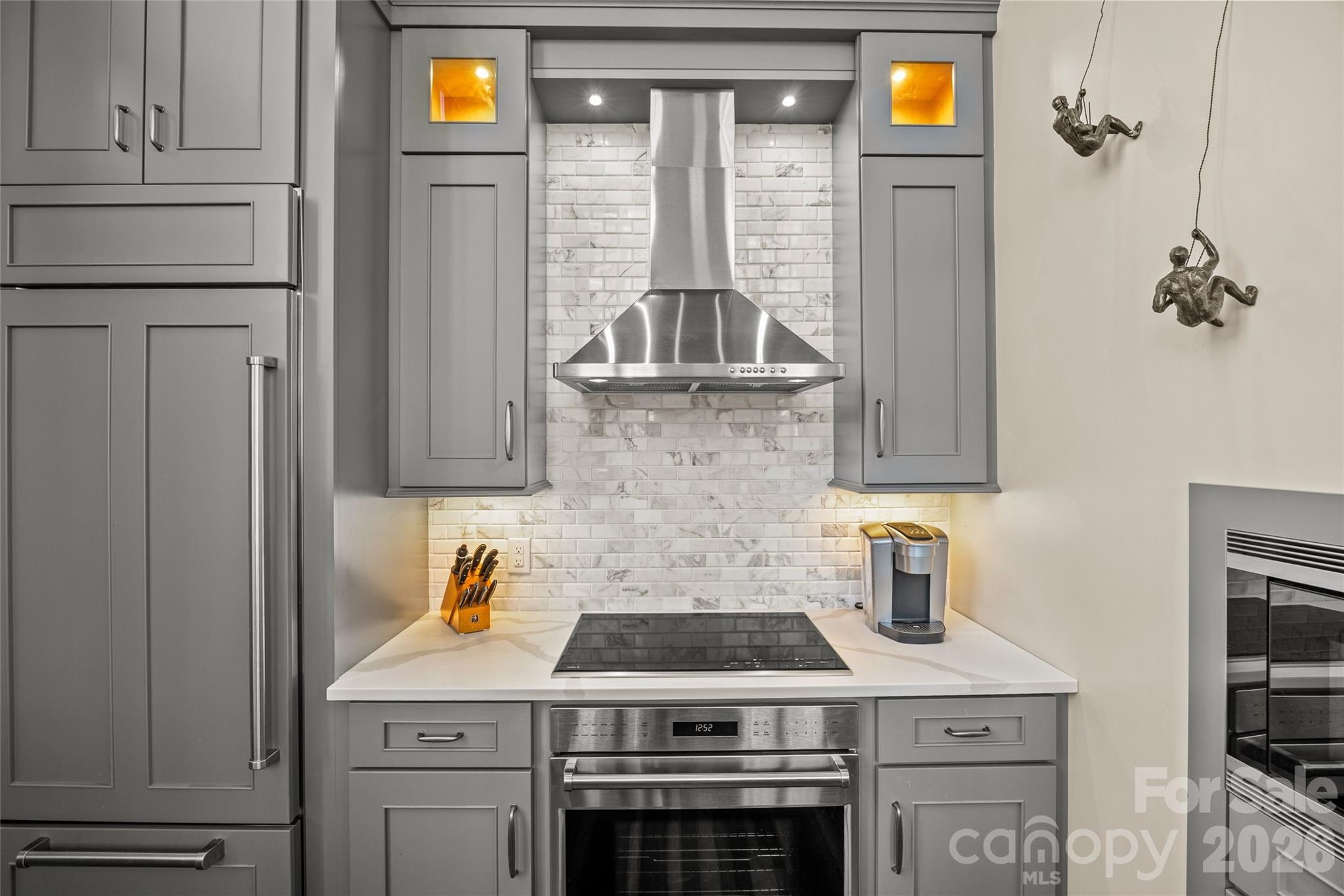 115 E Park Avenue #101 — Charlotte