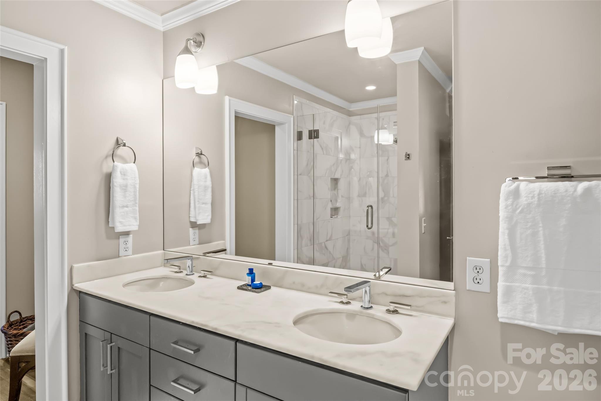 115 E Park Avenue #101 — Charlotte