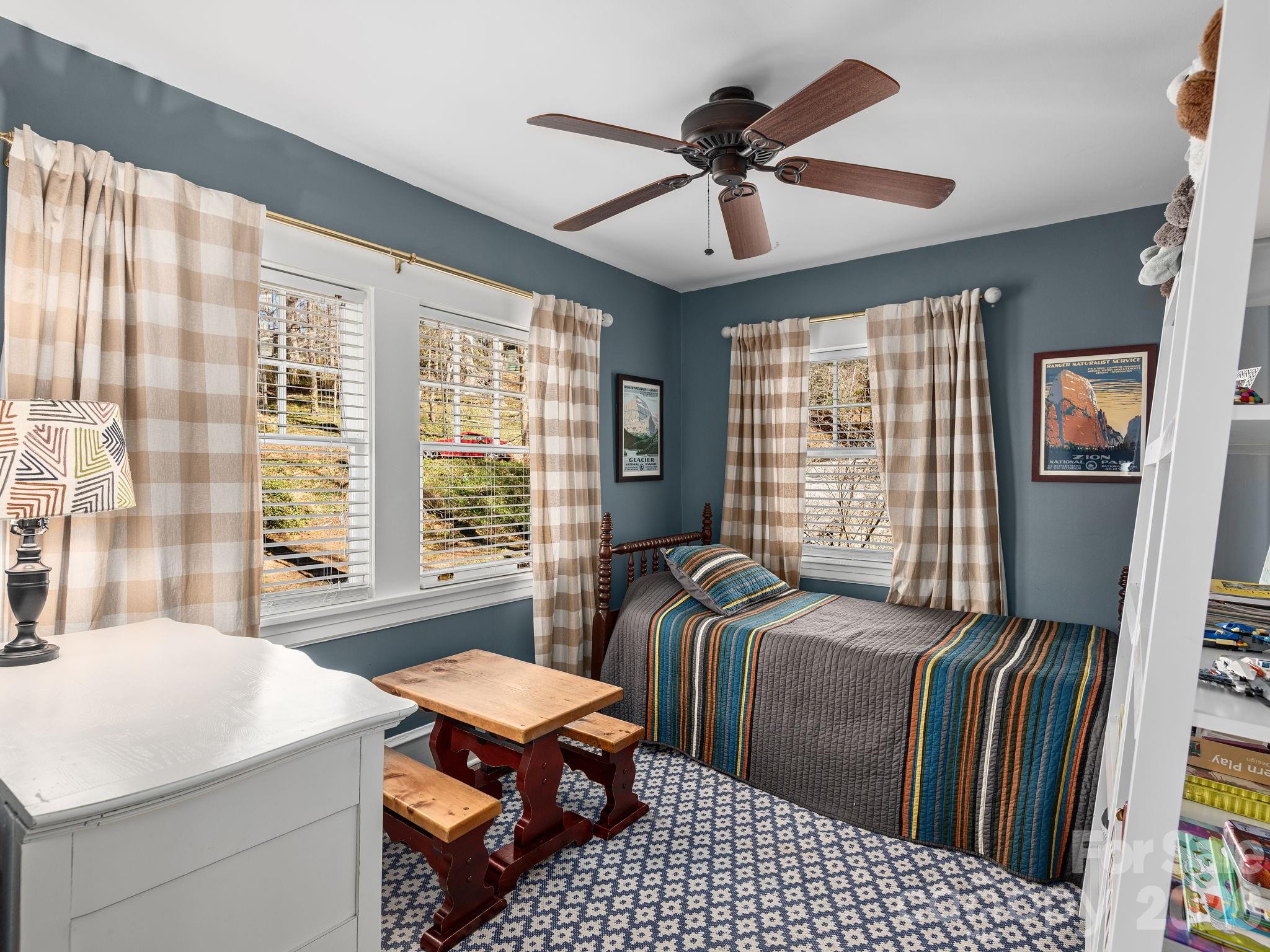 67 Cherokee Road — Asheville