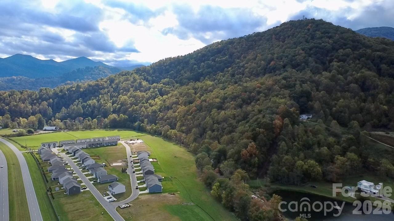 76 Creekwalk Lane — Waynesville