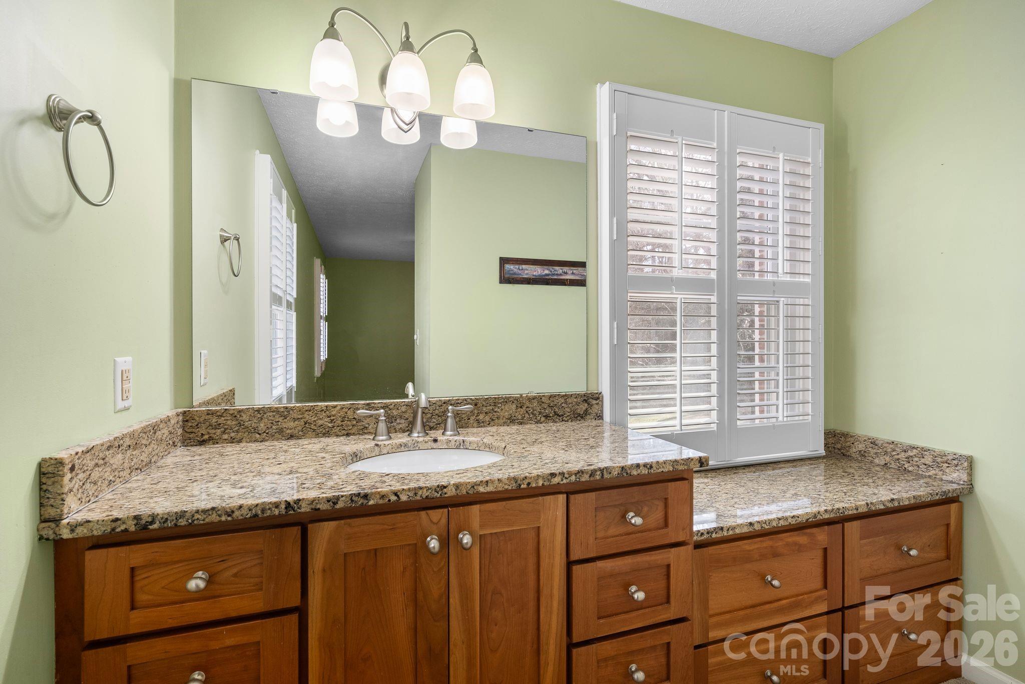 1411 Kensington Road — Hendersonville