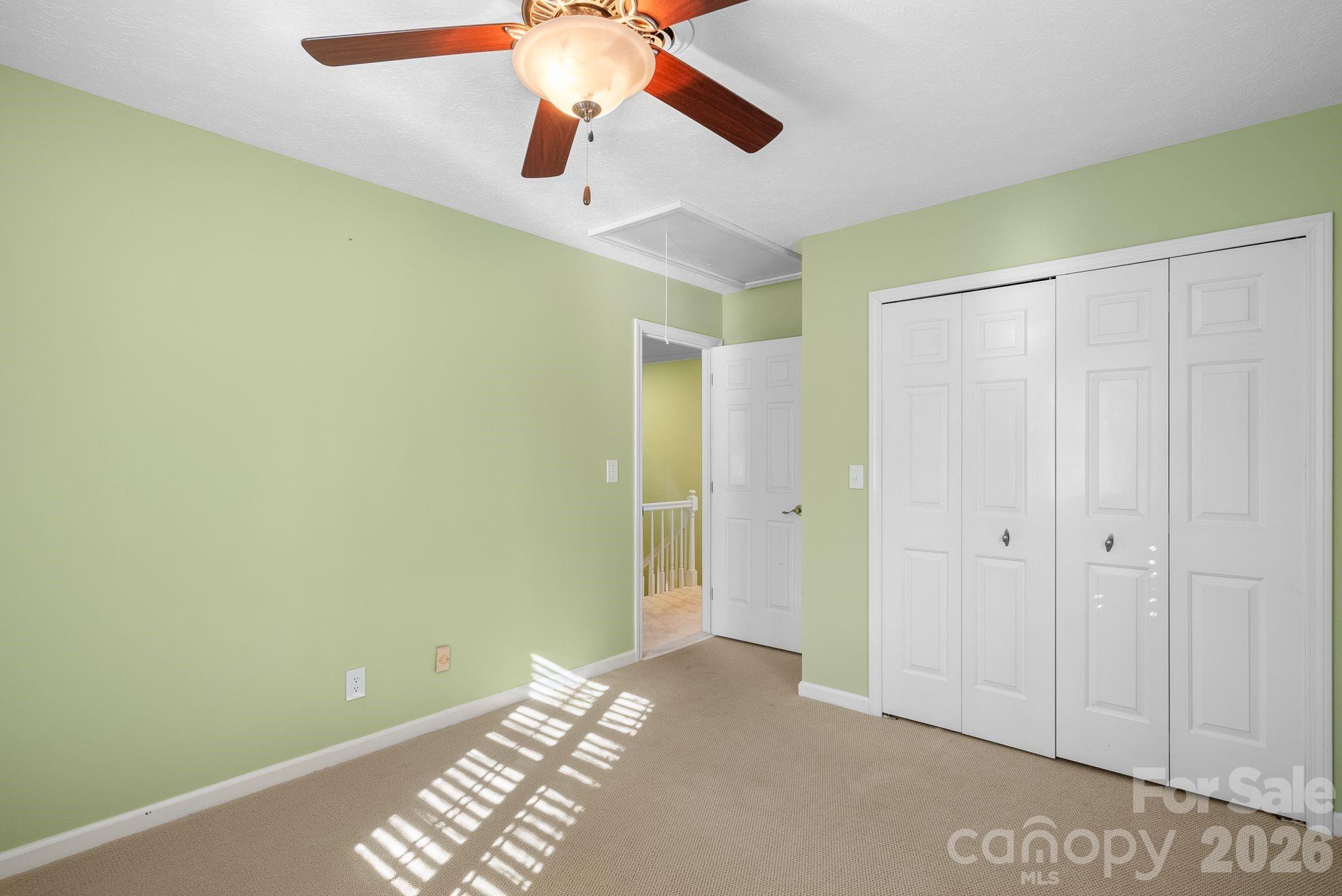 1411 Kensington Road — Hendersonville