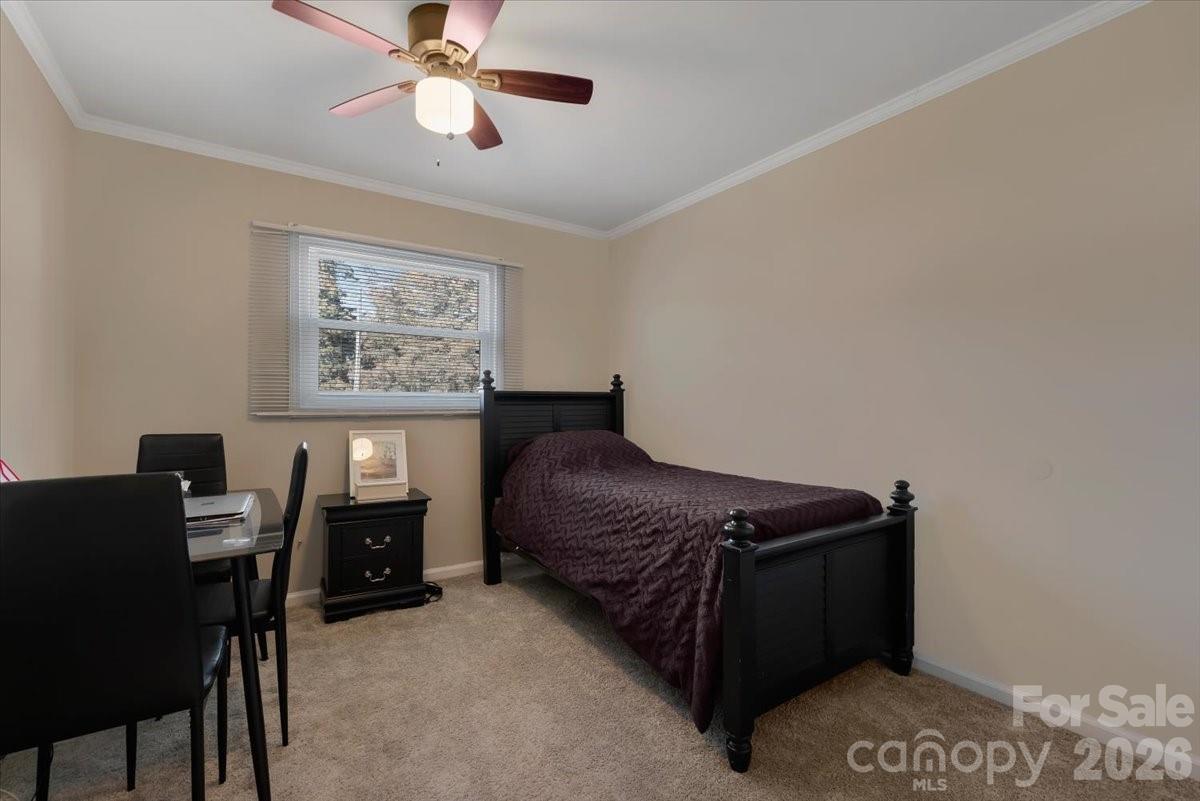 7920 Shady Oak Trail — Charlotte
