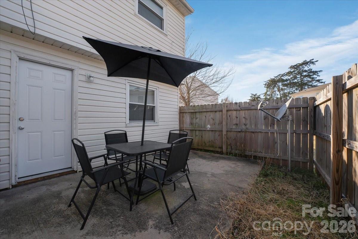 7920 Shady Oak Trail — Charlotte
