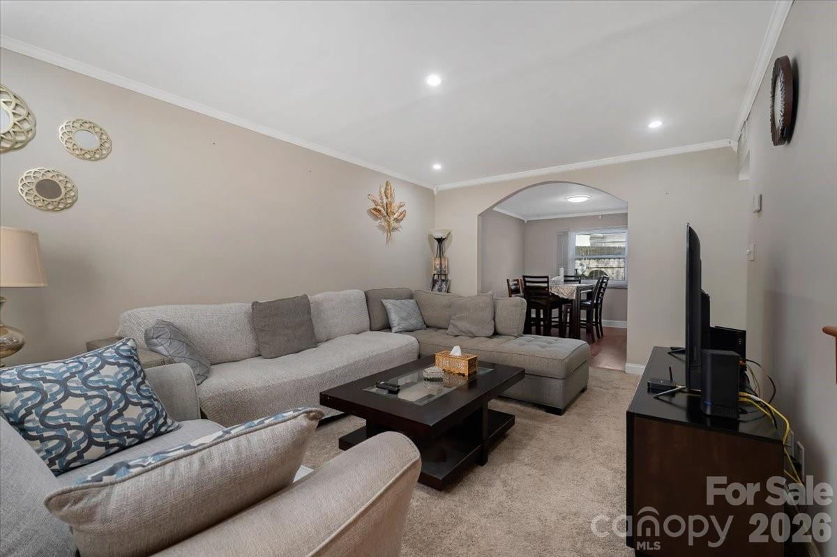 7920 Shady Oak Trail — Charlotte