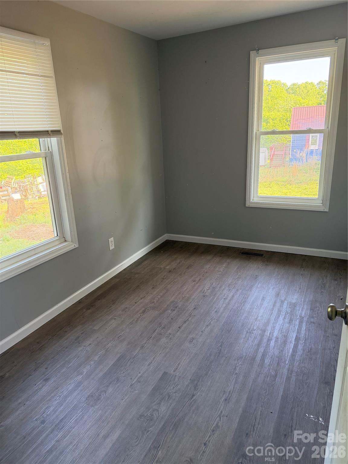 3724 Kathy Road — Morganton
