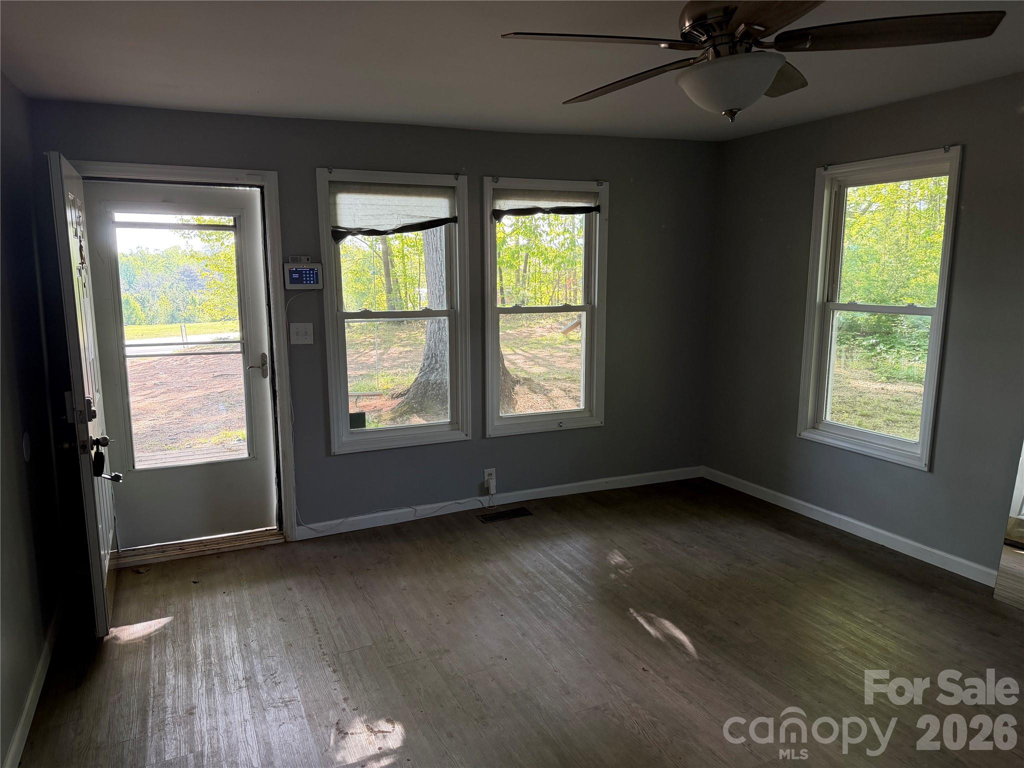 3724 Kathy Road — Morganton