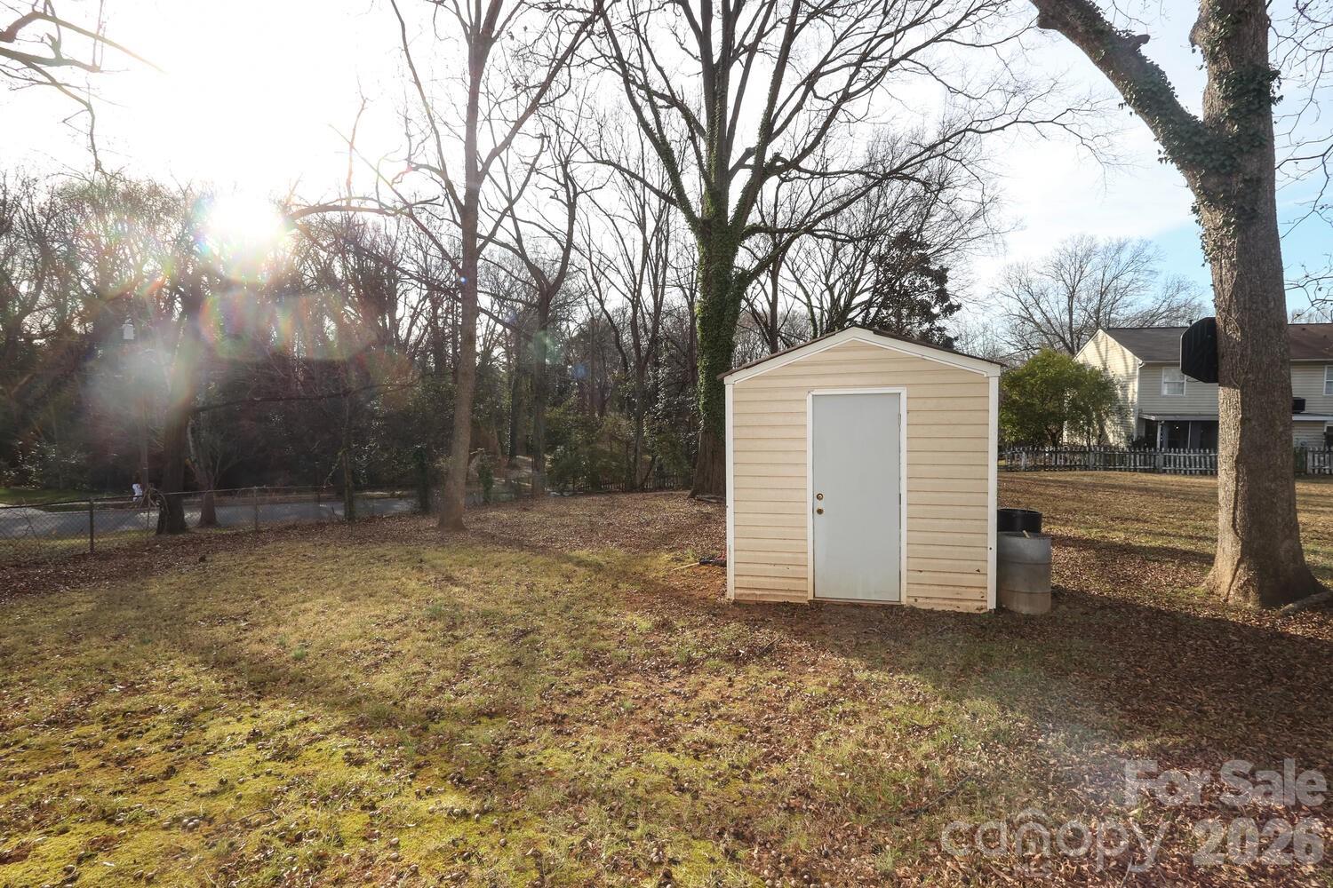 505 Campus Street — Charlotte