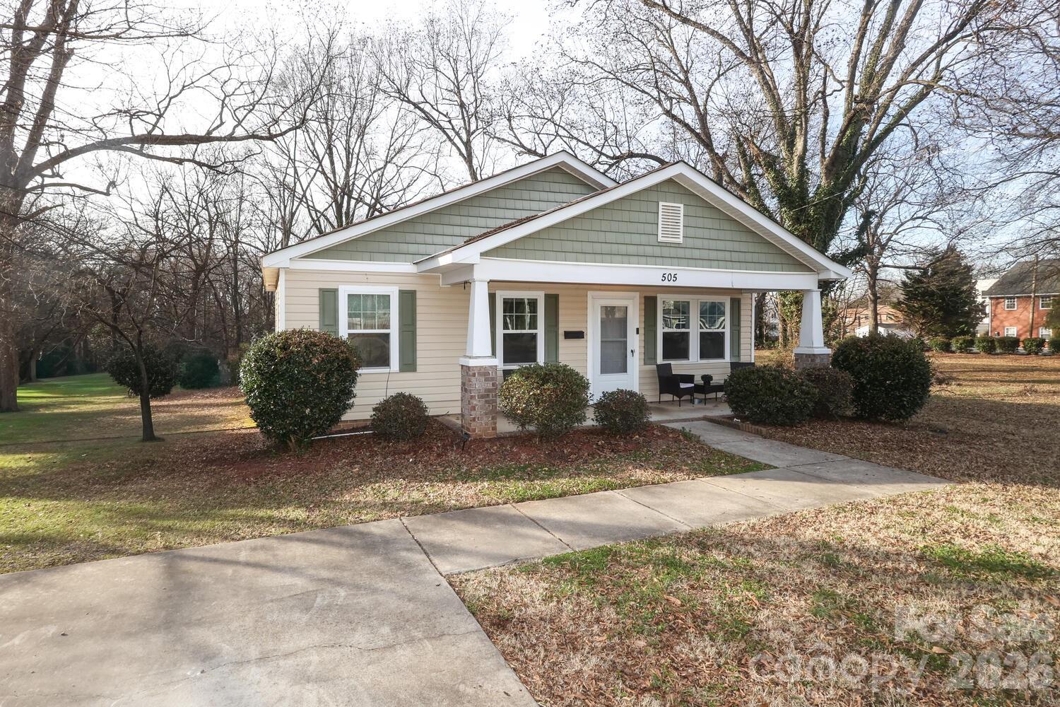 505 Campus Street — Charlotte