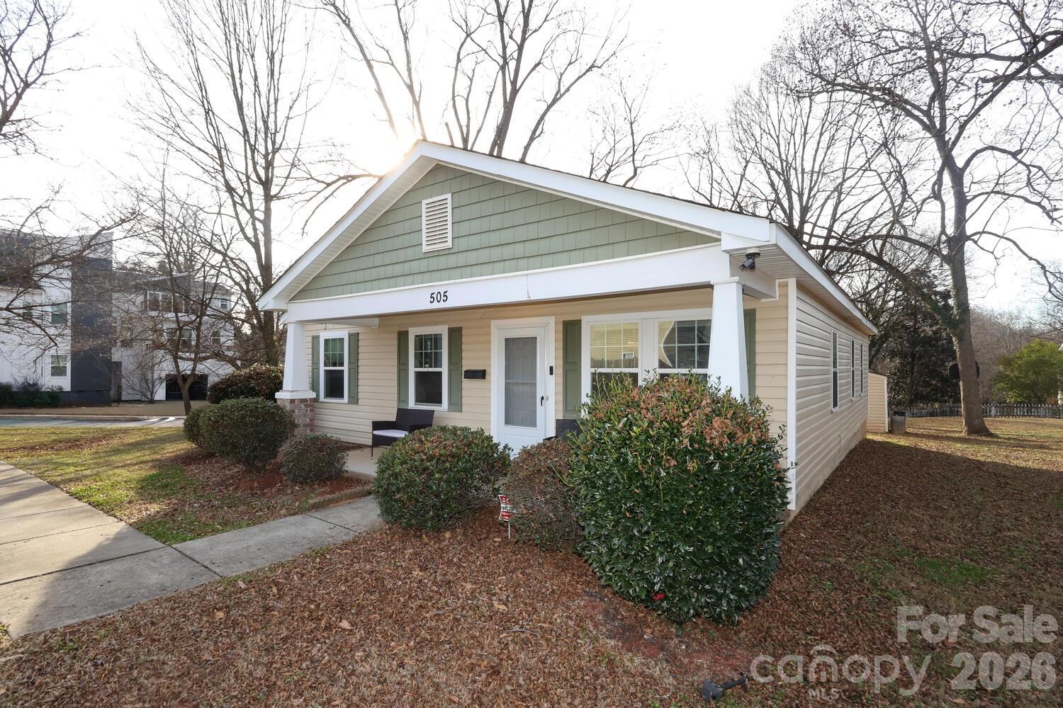 505 Campus Street — Charlotte