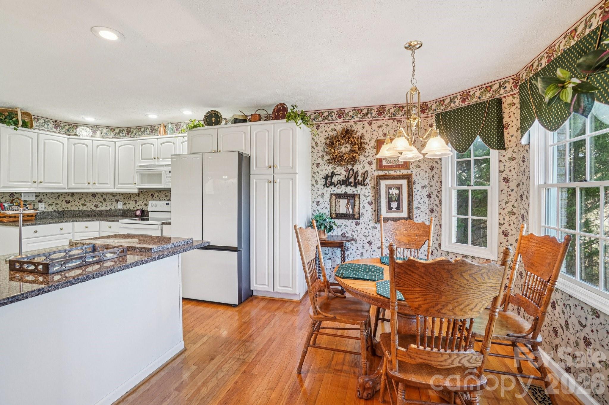 4634 Harbor View Terrace — Morganton