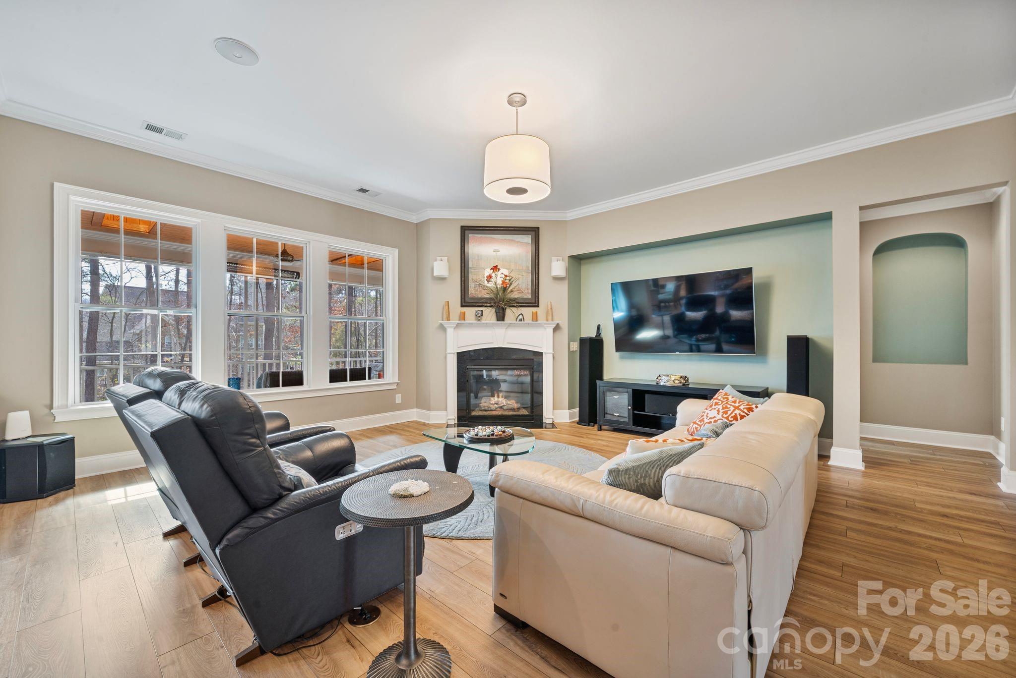 2404 Island Lake Drive — Charlotte