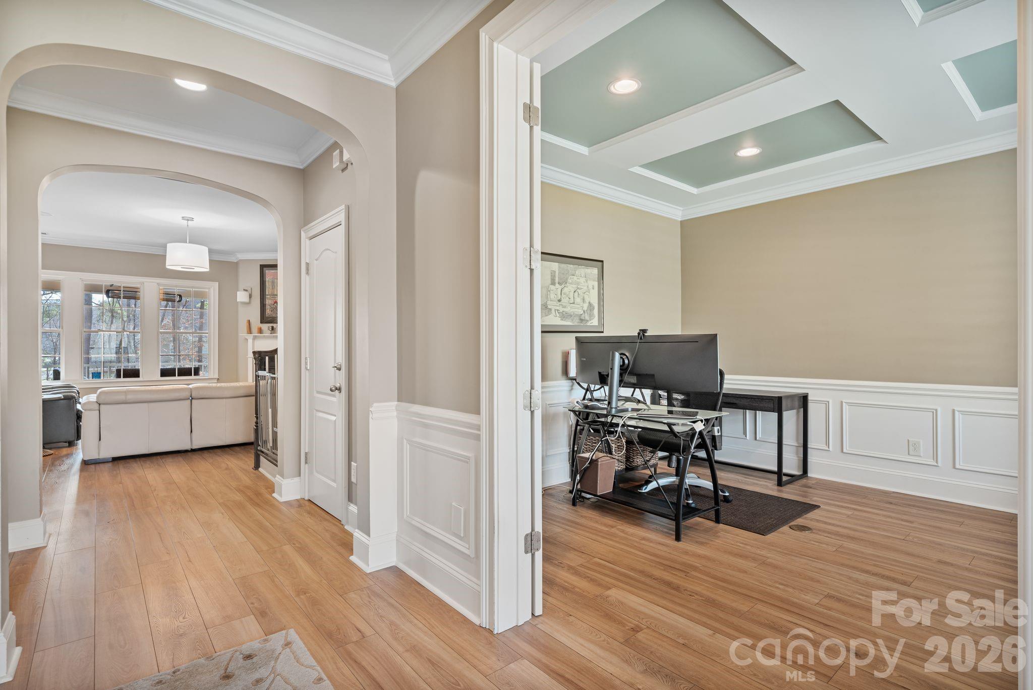 2404 Island Lake Drive — Charlotte