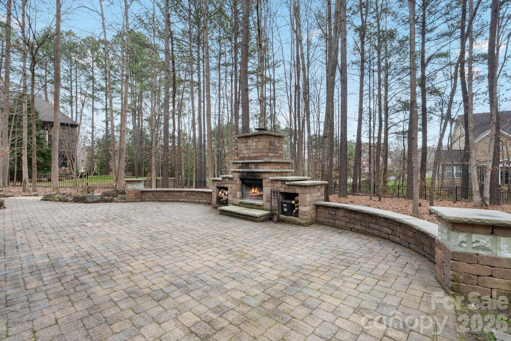 2404 Island Lake Drive — Charlotte