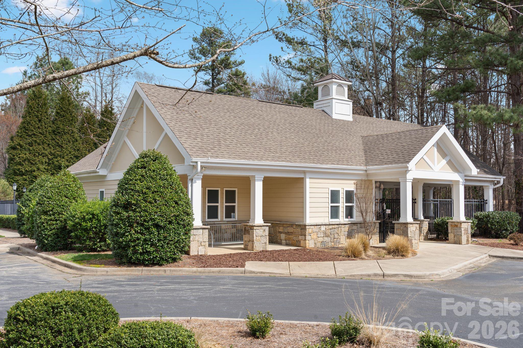 2404 Island Lake Drive — Charlotte