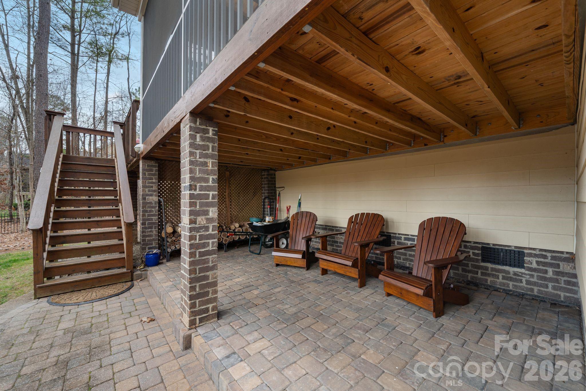 2404 Island Lake Drive — Charlotte