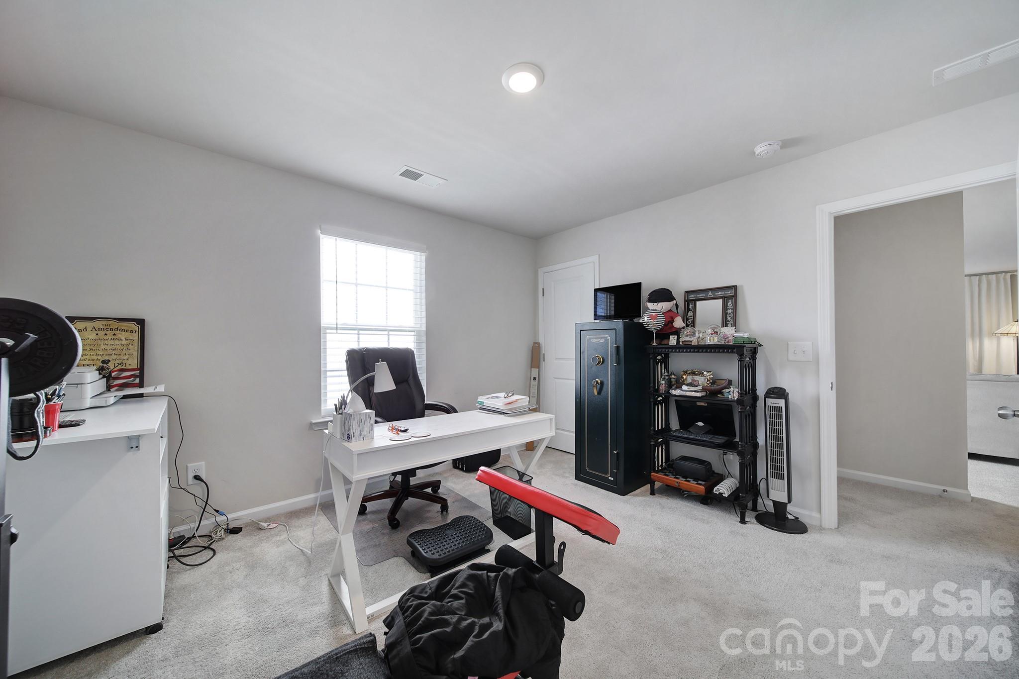 6521 Gopher Road — Lancaster