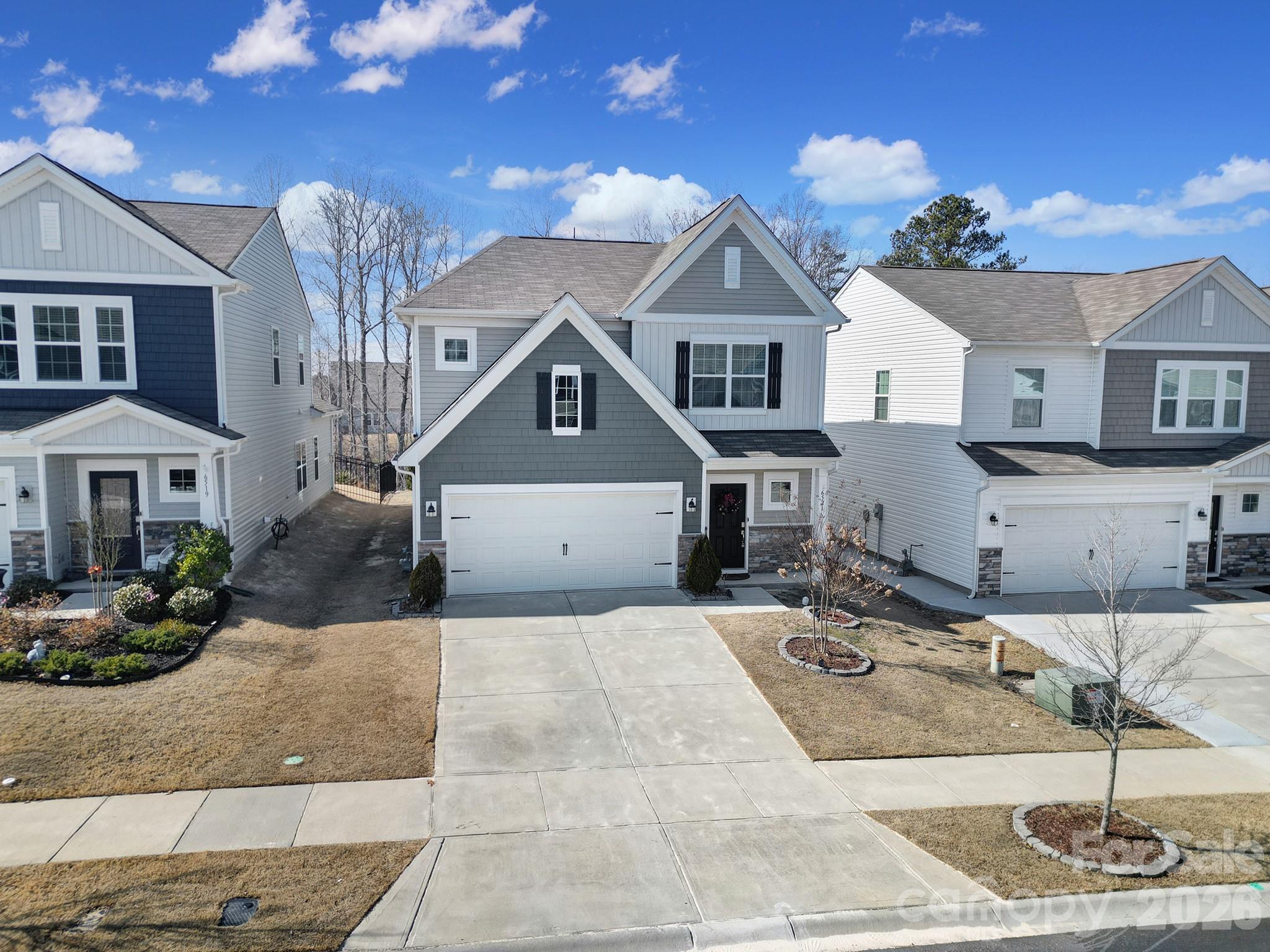 6521 Gopher Road — Lancaster