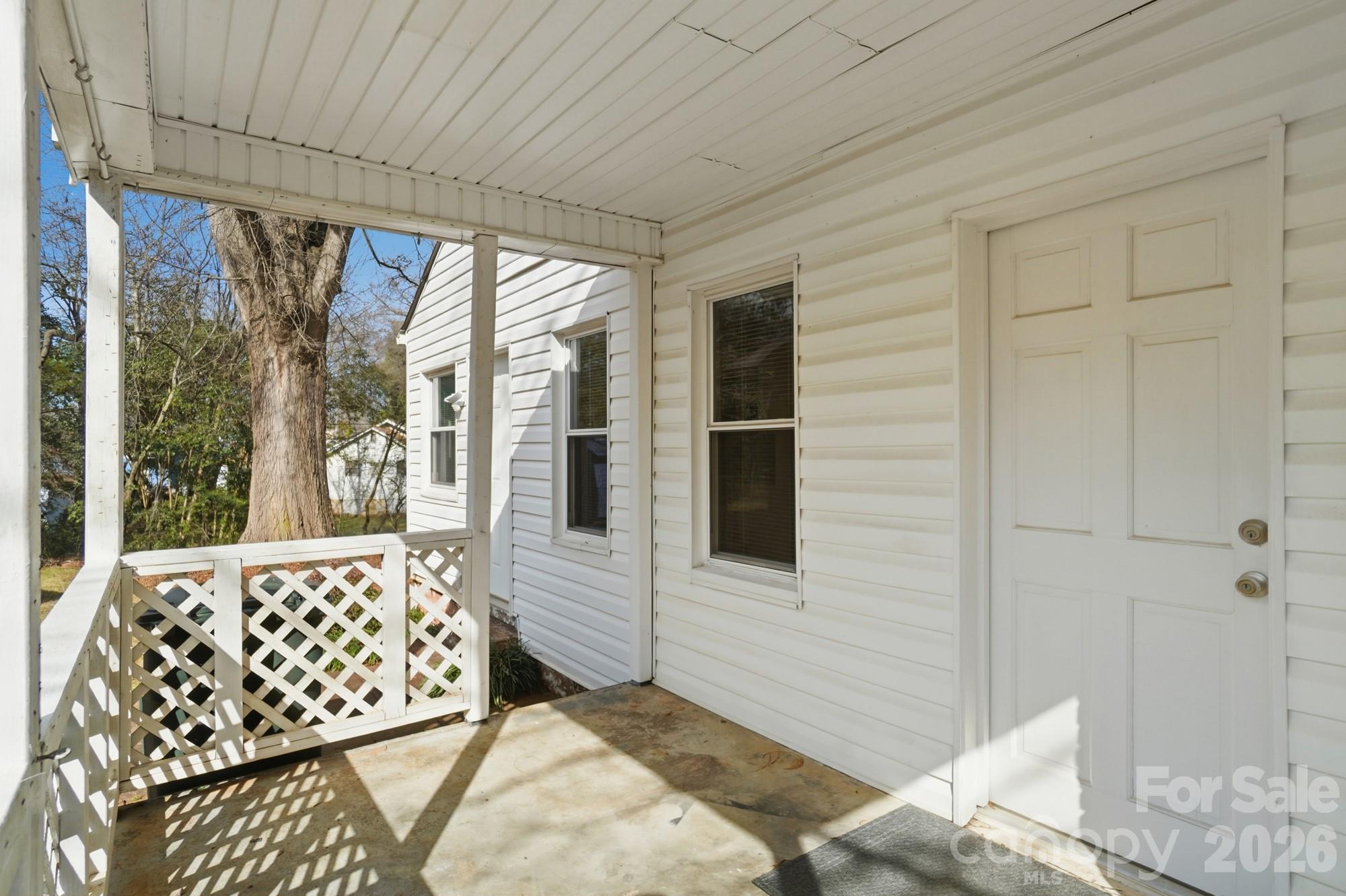 406 N Thompson Street — Monroe