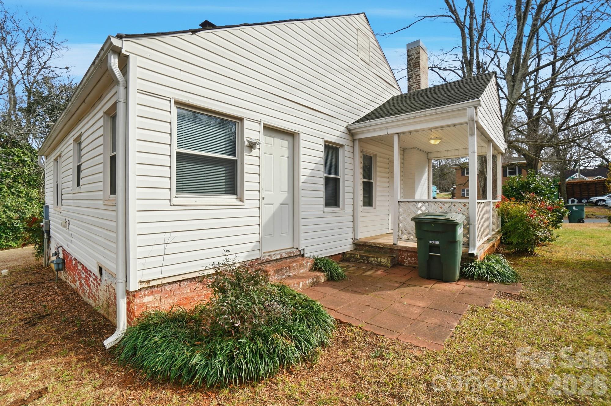 406 N Thompson Street — Monroe
