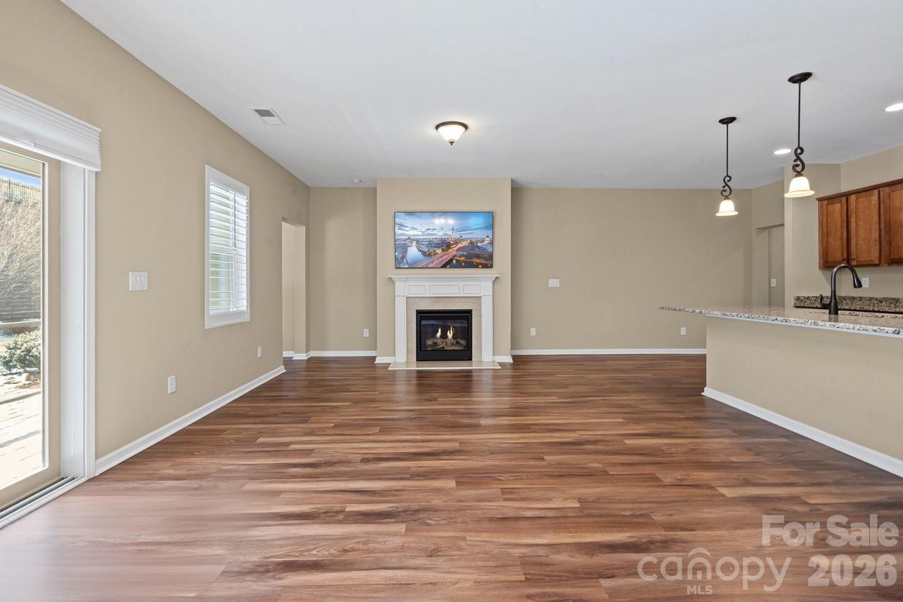 4843 Looking Glass Trail — Denver