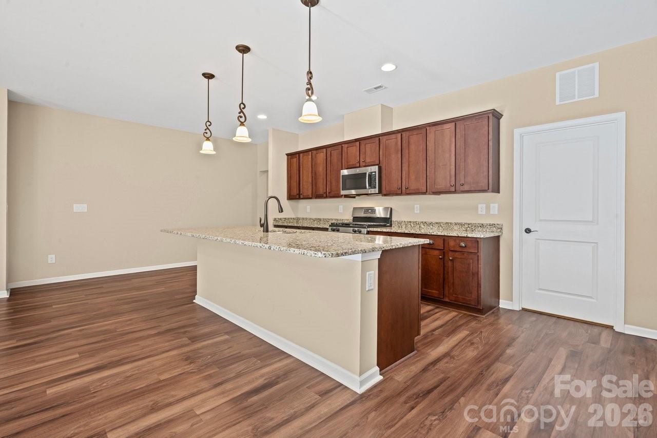 4843 Looking Glass Trail — Denver