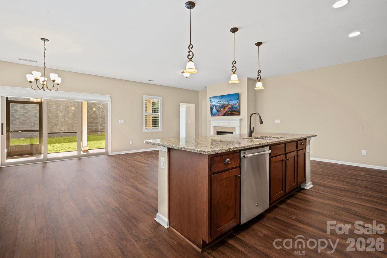 4843 Looking Glass Trail — Denver