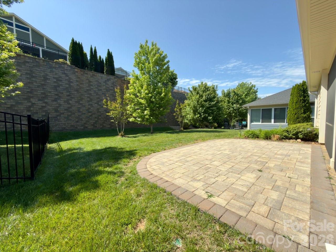 4843 Looking Glass Trail — Denver