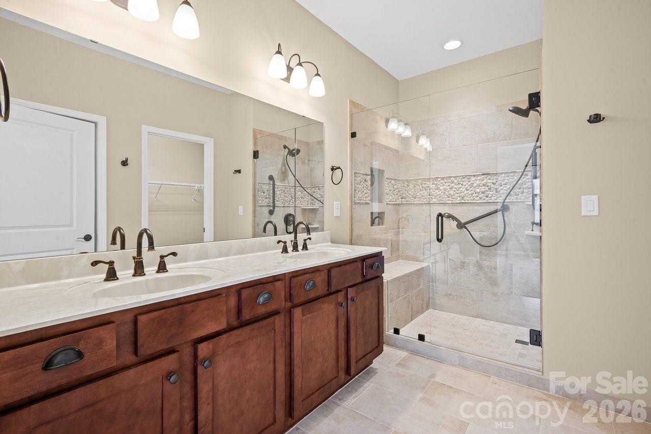 4843 Looking Glass Trail — Denver