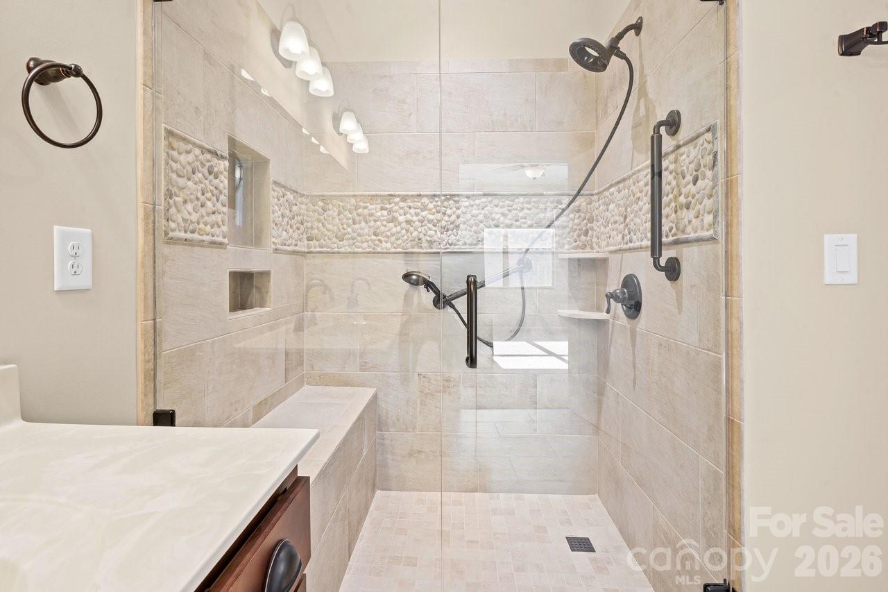 4843 Looking Glass Trail — Denver