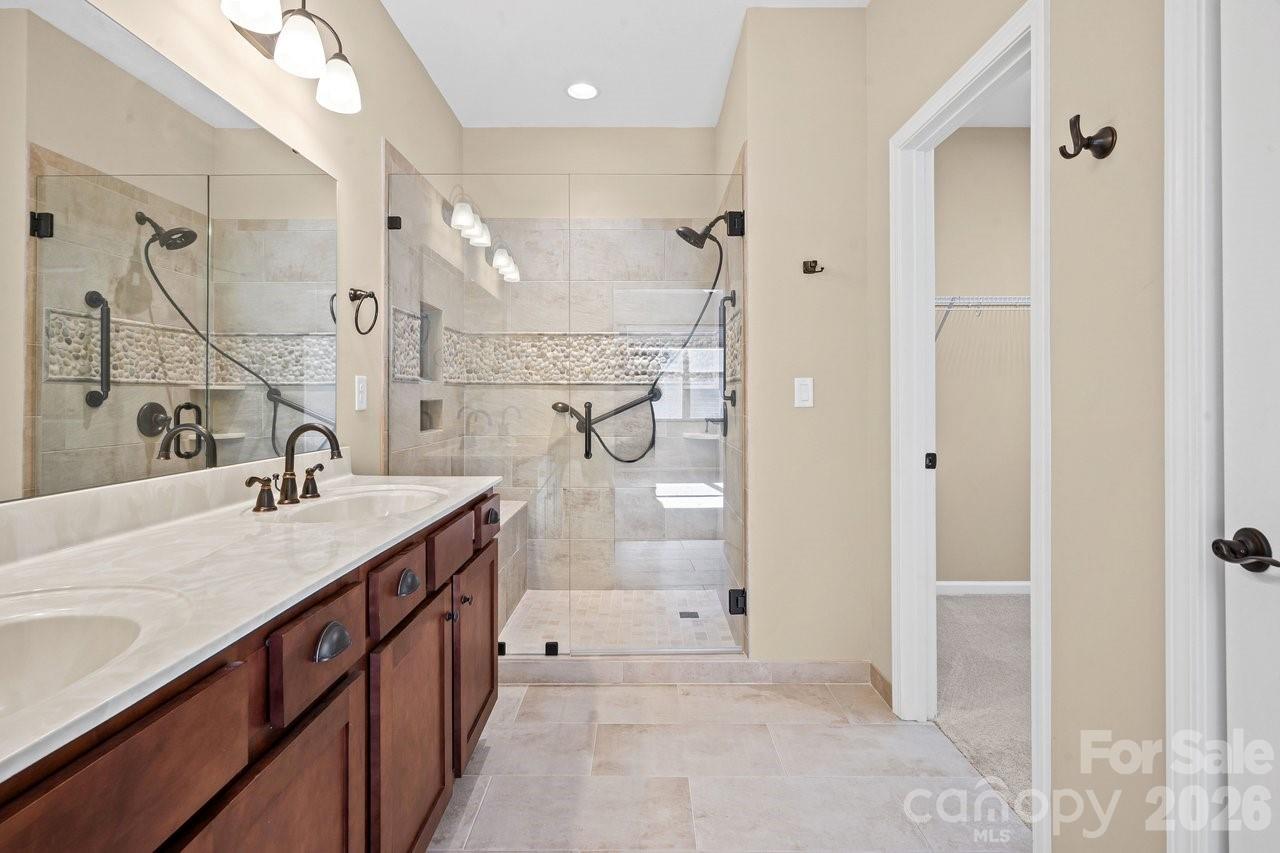 4843 Looking Glass Trail — Denver