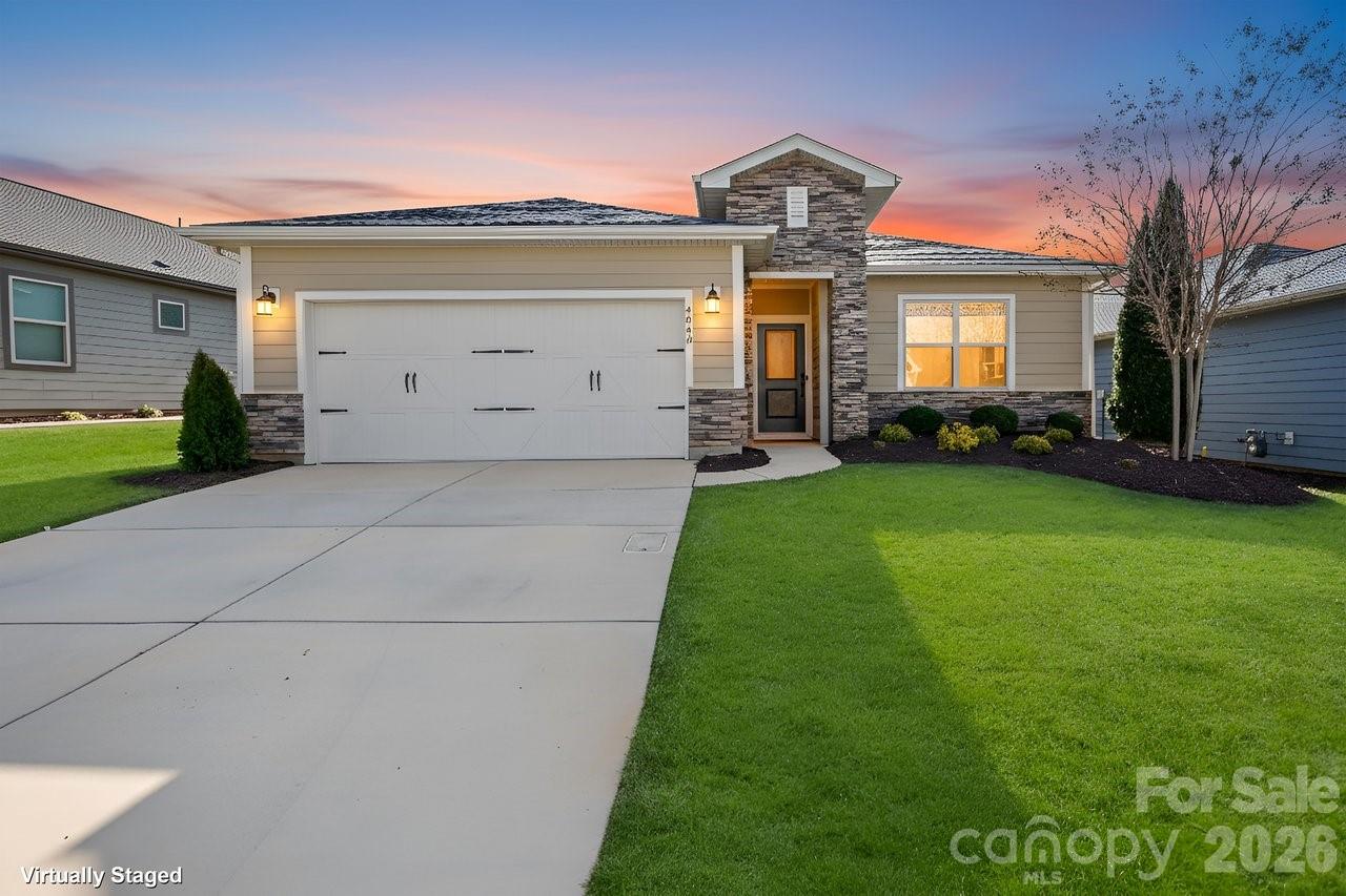 4843 Looking Glass Trail — Denver