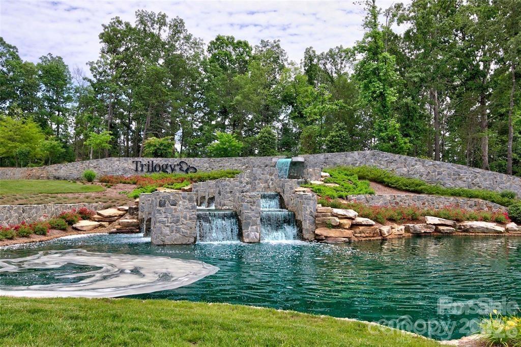 4843 Looking Glass Trail — Denver