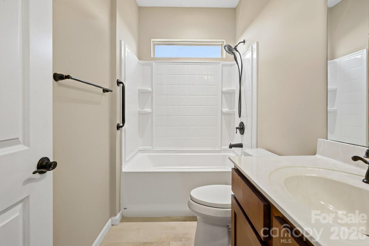 4843 Looking Glass Trail — Denver