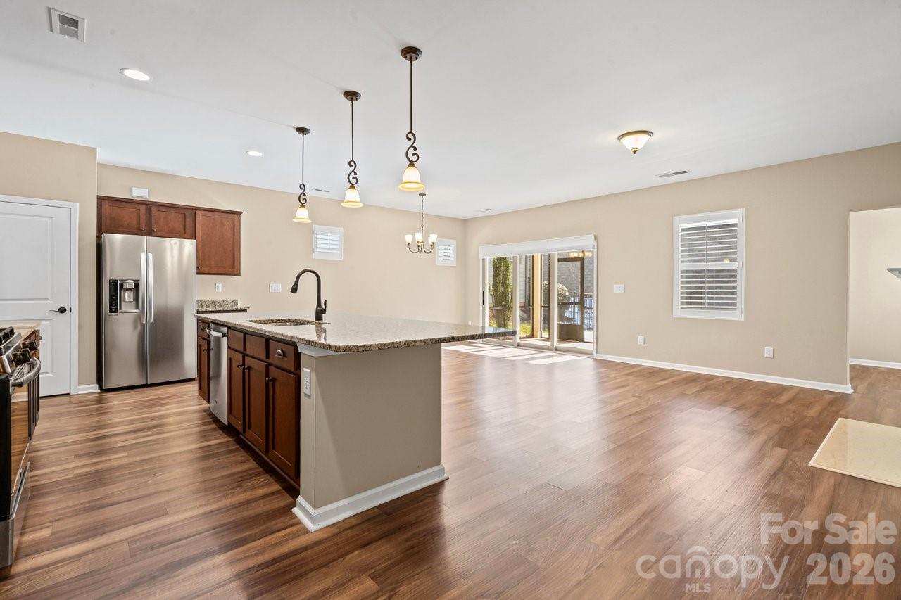 4843 Looking Glass Trail — Denver