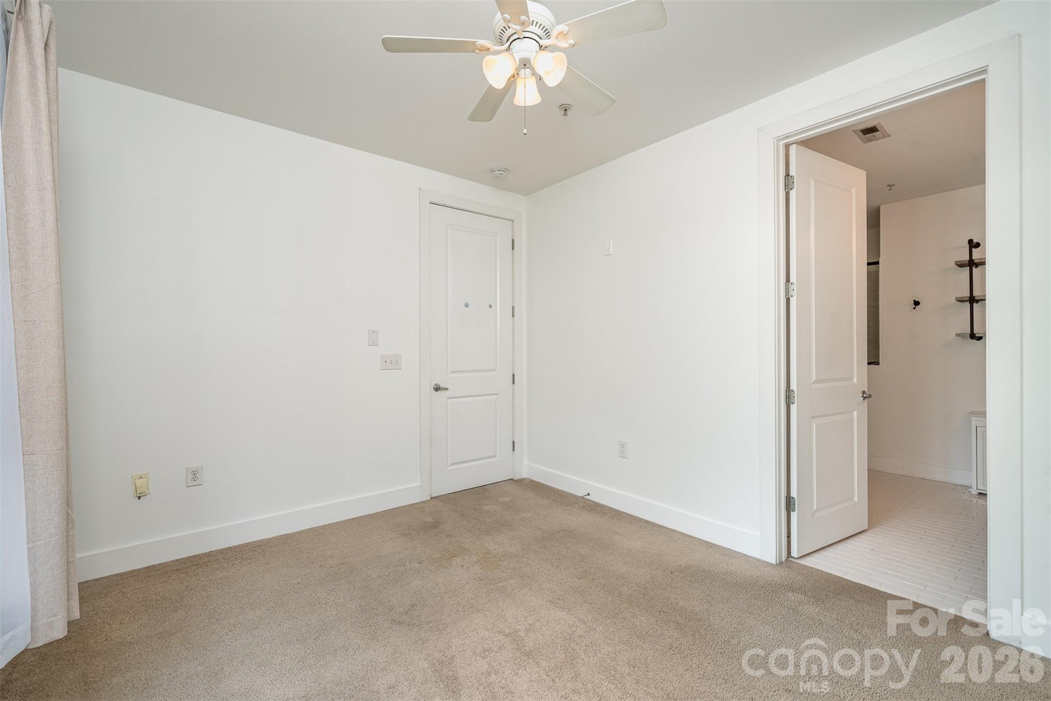 1101 W 1st Street #307 — Charlotte