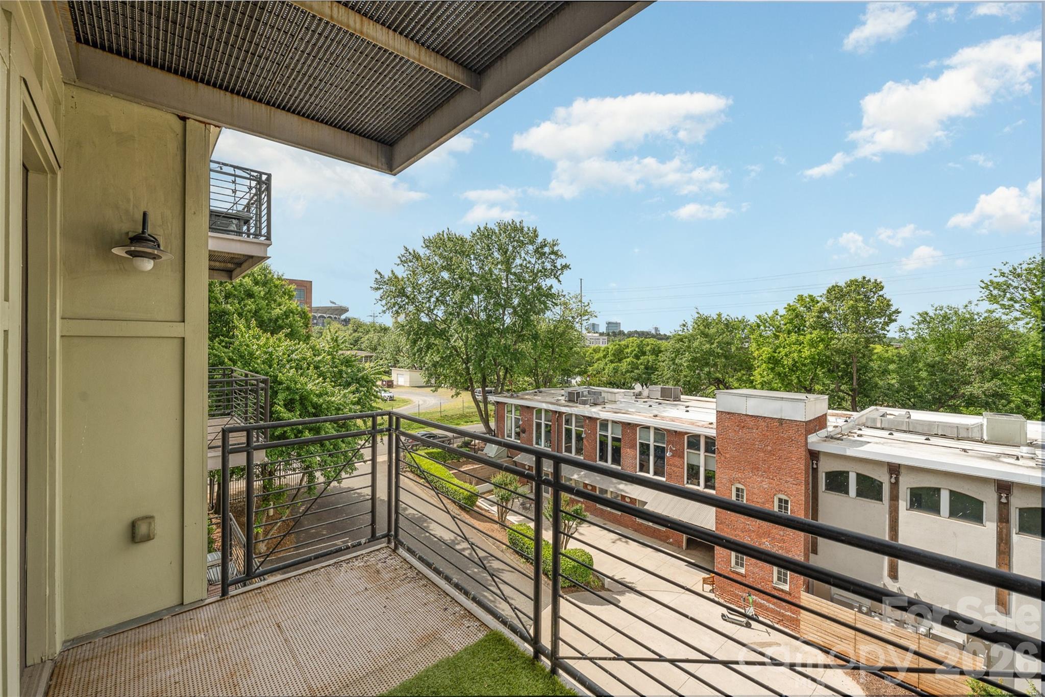 1101 W 1st Street #307 — Charlotte