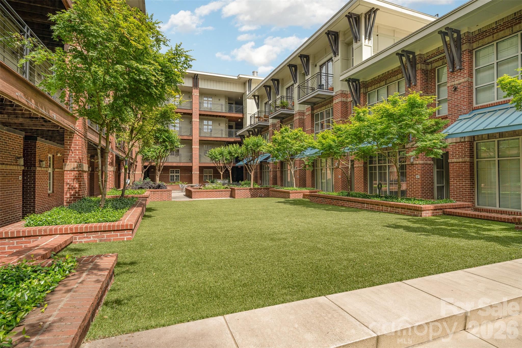 1101 W 1st Street #307 — Charlotte