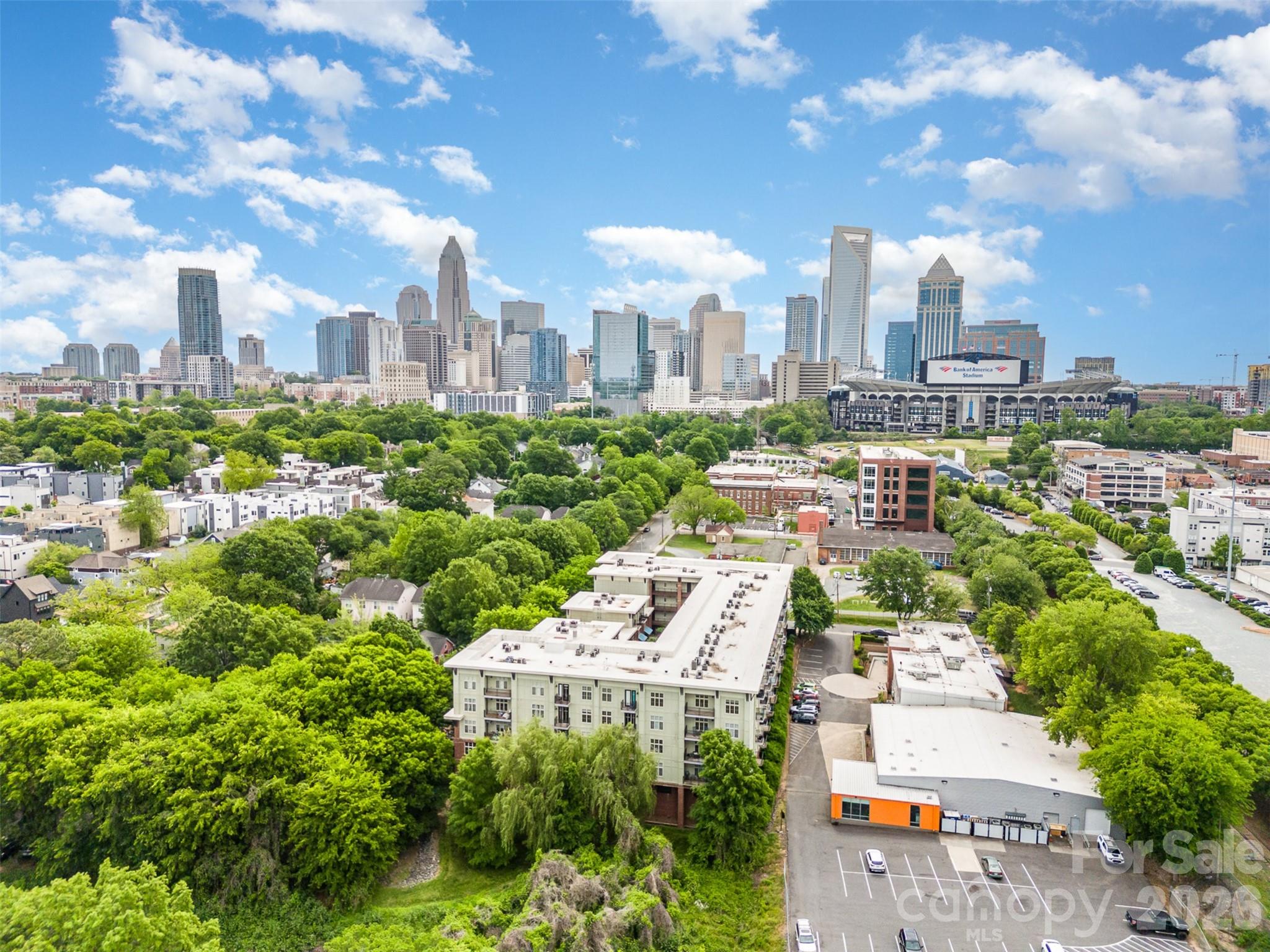1101 W 1st Street #307 — Charlotte