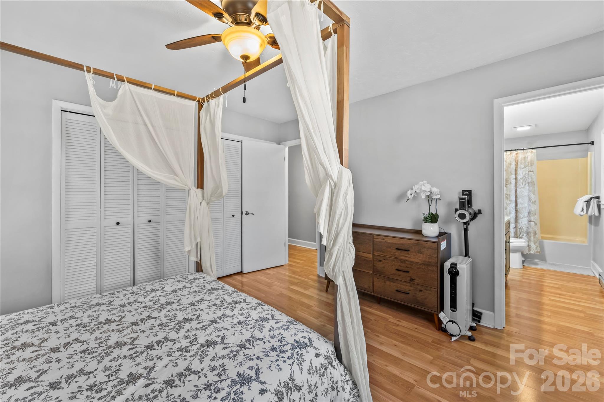 52 Treanors Place — Maggie Valley