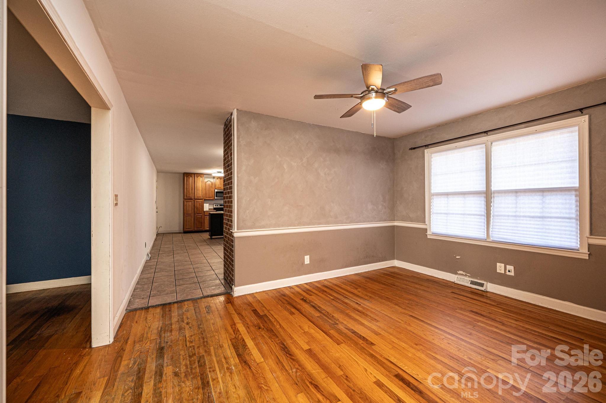620 Diamondhead Drive NE — Lenoir