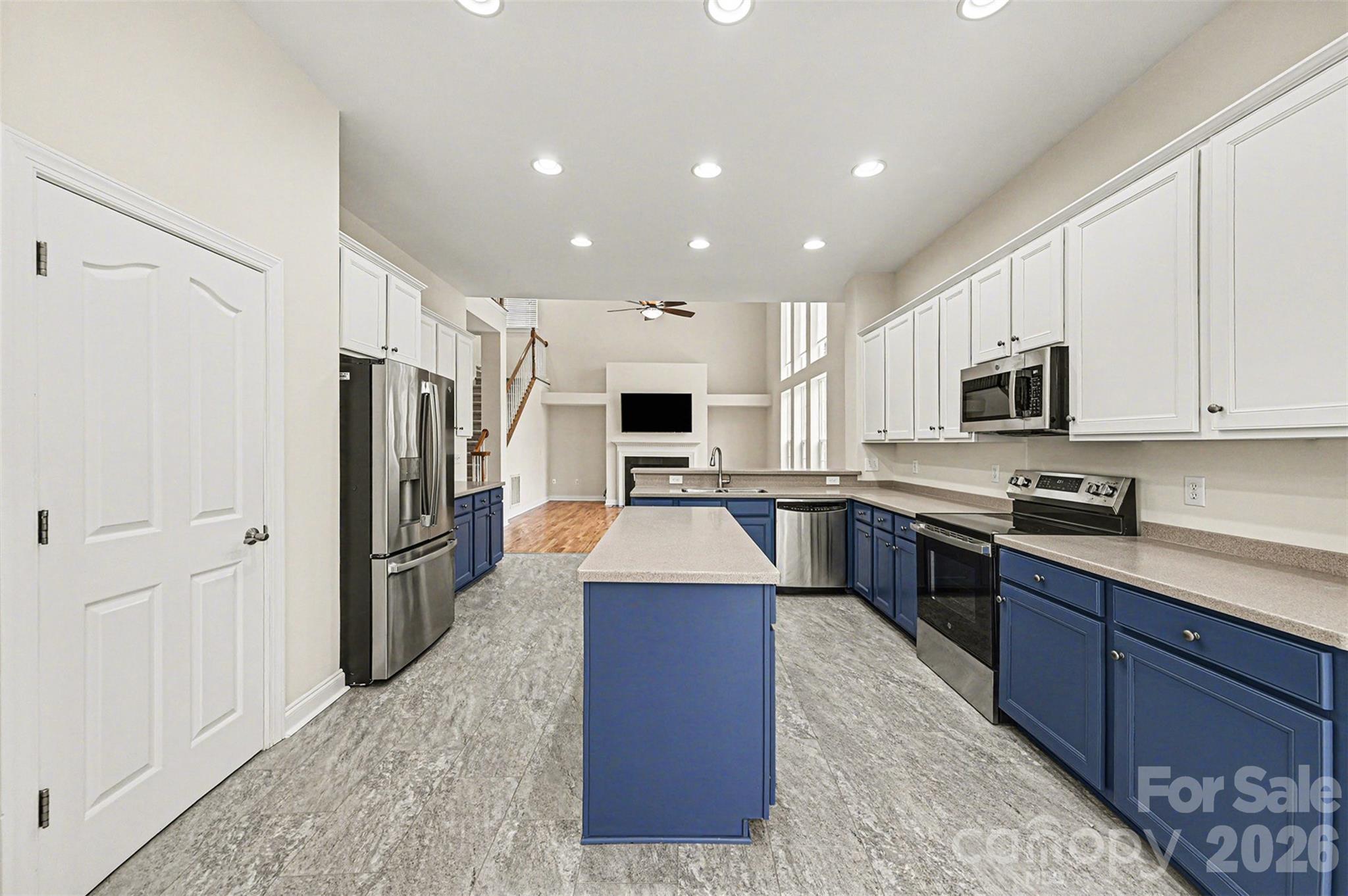 1305 Linden Glen Drive — Matthews